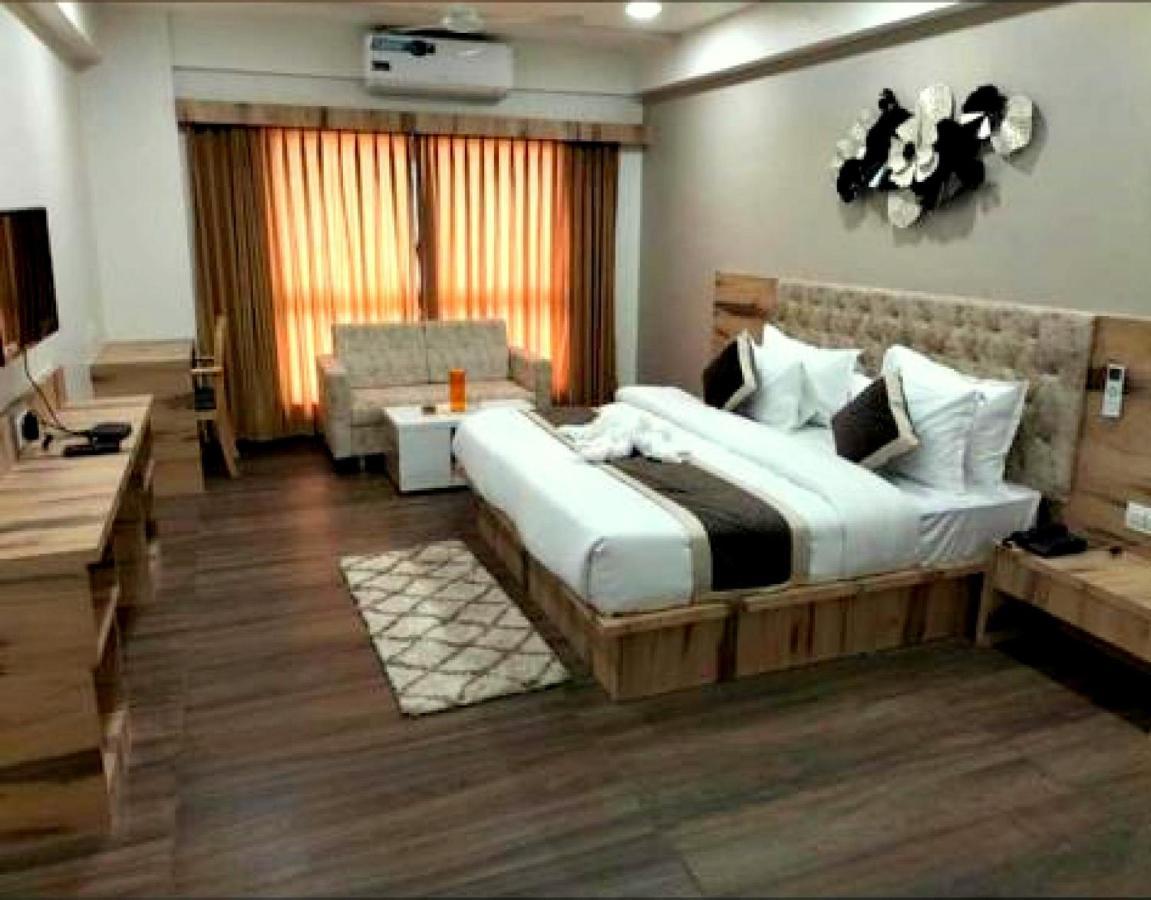 Prime 3* Ahmedabad